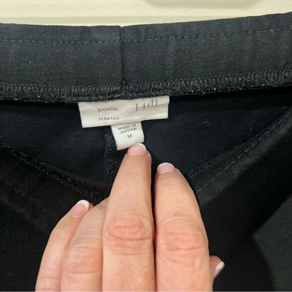 J.JILL Women's Black Ponte Slim Leg Pull-On Pants Size medium - Picture 3 of 3